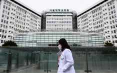 韩政府：离岗医生数连续两天下降 近300人返岗