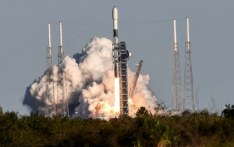 外媒曝：消息人士称，SpaceX正在为美国情报机构建设间谍卫星网络