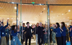 Apple opens largest retail store on Chinese mainland in Shanghai