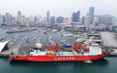  China's icebreaker Xuelong arrives in Qingdao after Antarctic expedition