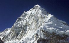 22名中国登山者取得珠峰攀登许可证