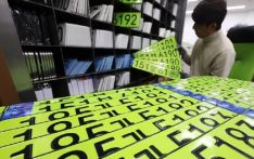 韩媒：新规要求挂“荧光绿”牌，韩进口名车销量大跌