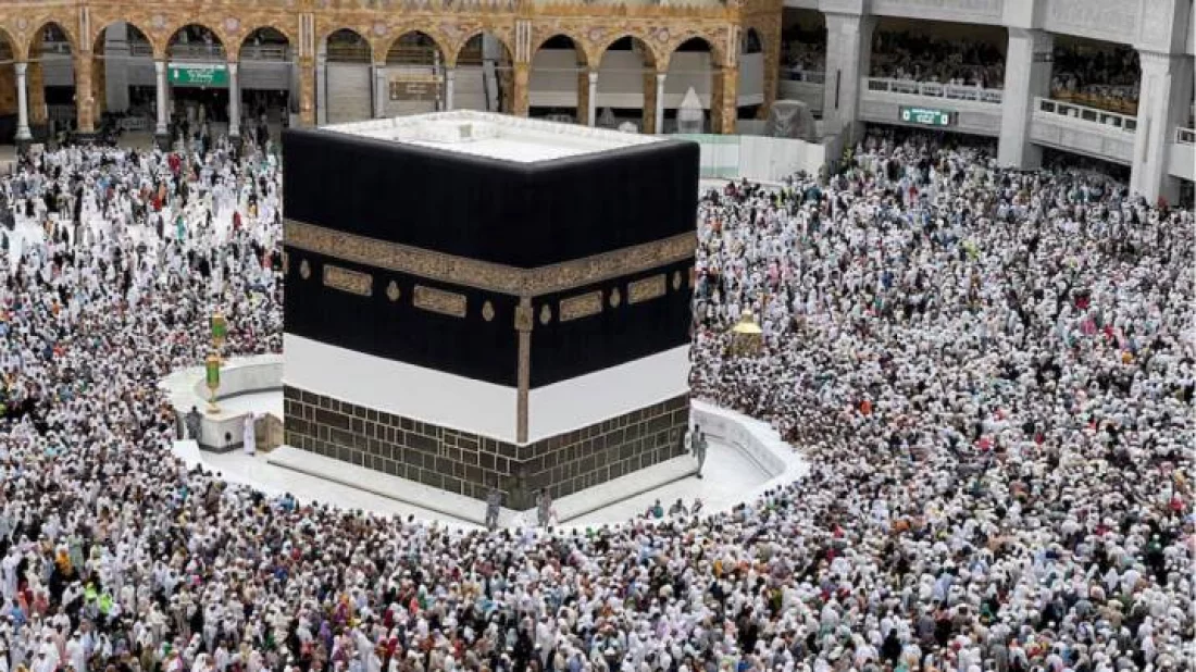 File photo: Muslim pilgrims circle the Kaaba as they pray at the Grand Mosque, during the annual Hajj pilgrimage in the holy city of Makkah on July 12, 2022. Photo: Reuters