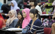 马来西亚副总理扎希德喊话学生：快到中国学习！