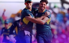 इंग्ल्याण्डलाई हराउँदै अस्ट्रेलिया समूह बीको शीर्ष स्थानमा