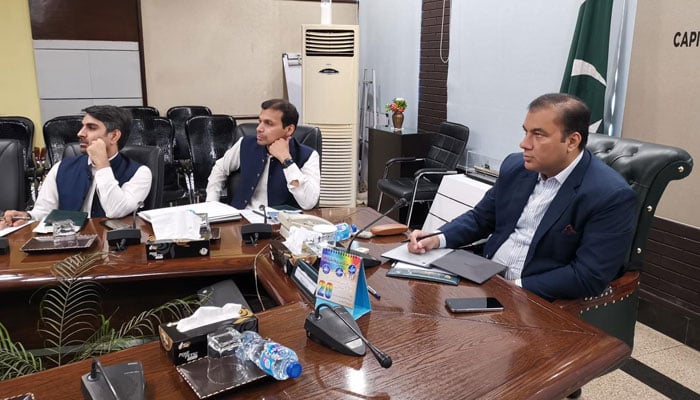 CDA chairman Muhammad Ali Randhawa chairs a meeting regarding to develop wildlife safari park in the federal capital on June 20, 2024. — Facebook/Capital Development Authority - CDA, Islamabad