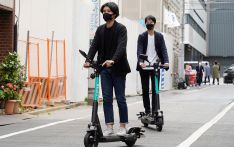 日本用共享滑板车打通“最后一公里”