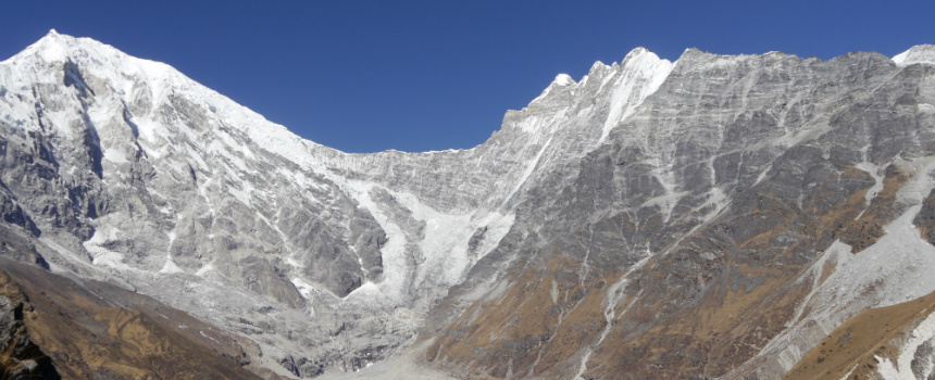 trekking-in-langtang-after-the-earthquake