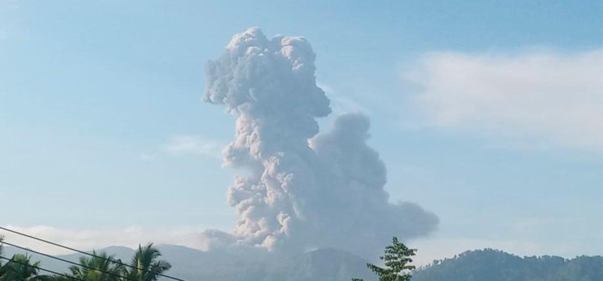 indonesia volcano