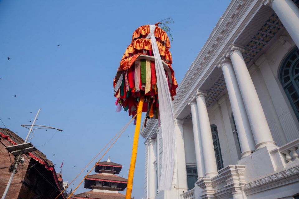 On the start of Holi, a three-story cloth was put up in Basantpur