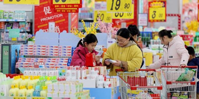 China unveils plan on special initiatives to boost consumption