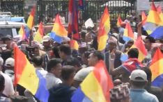 राप्रपाले आज बल्खुमा प्रदर्शन गर्दै