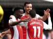 Arsenal beats Ipswich 4-0 to keep Premier League title race going and Man United loses again