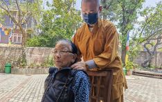 马来西亚中医师加德满都义诊：当地居民获享医疗福祉
