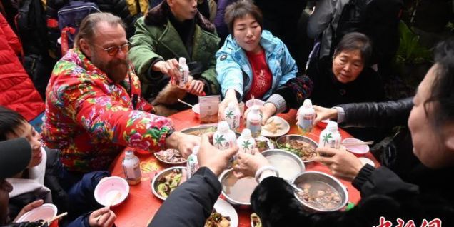 法国女婿在中国的“浪漫25年”：“都是善意和温暖”