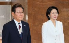 放弃音乐梦想，转做“隐秘内助”，韩新任第一夫人的跨界人生