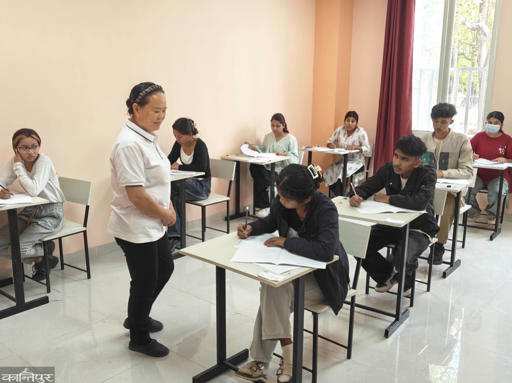 chinise-bhasa-sikne-bartiya-student-badha-manoj-photo5-1562025023353-1000x0