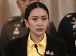 政治压力下，泰国政府宣布：将推进内阁改组