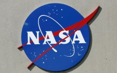 NASA依赖加深，SpaceX载人“龙”飞船难被替代