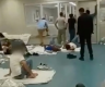 美媒：纽约一联邦大楼内被拘移民画面曝光，拍摄者自称“像狗一样”被对待