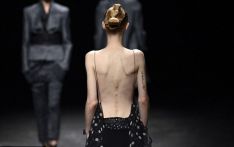 英媒：为何我们这一代执着于“骨感美”？