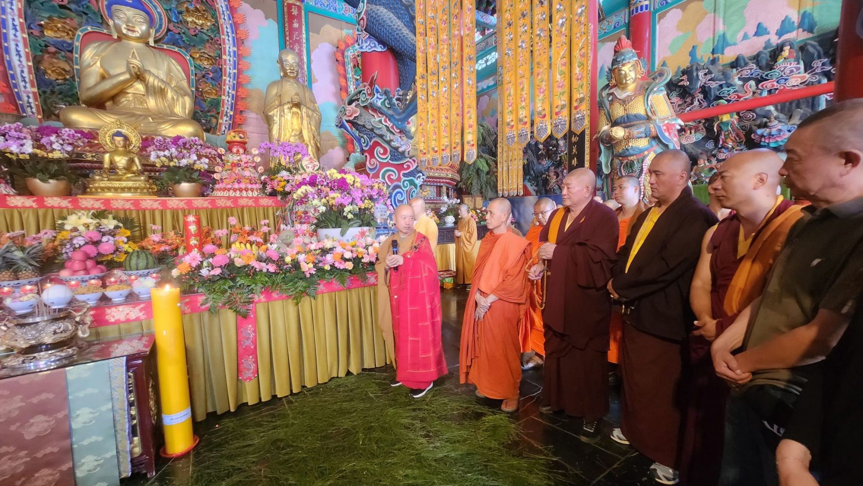 Nepal-gifts-70-kg-Buddha-statue-to-China-to-mark-70th-Anniversary-4-2048x1153