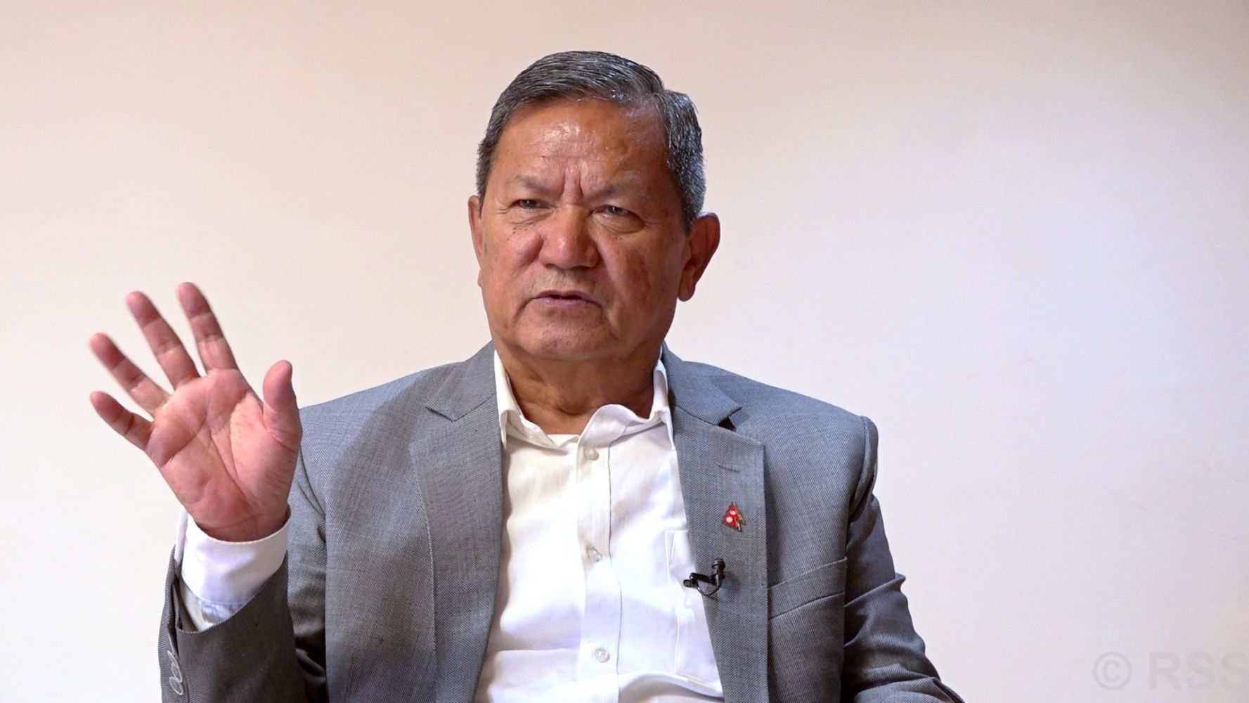 gurung-1