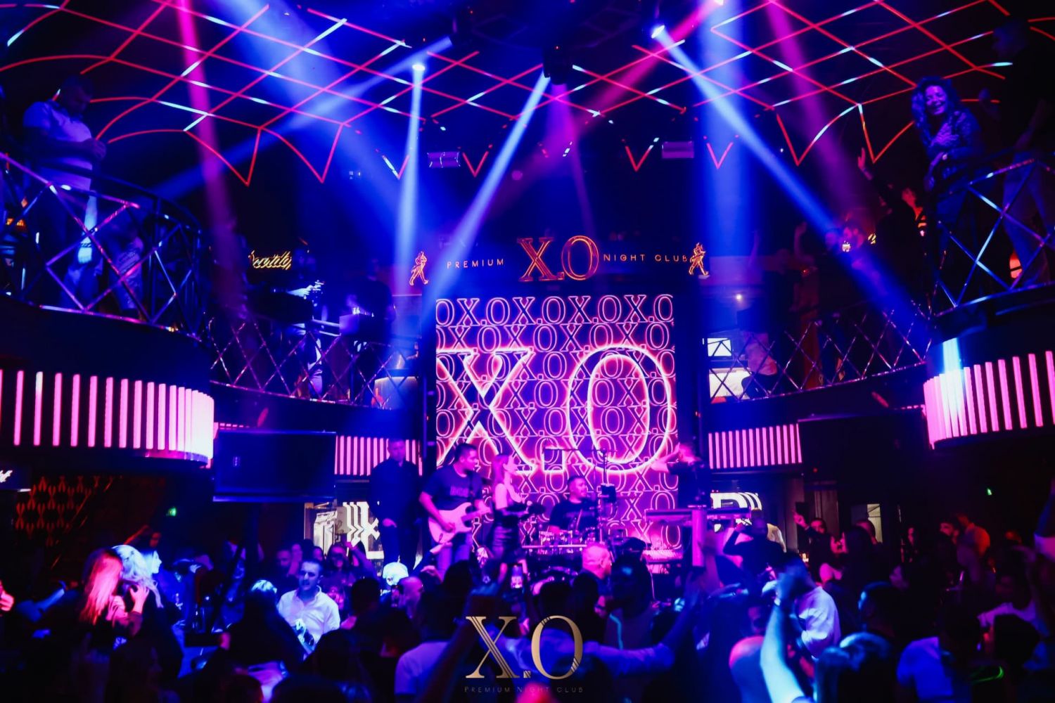 X.O_Club_D4iRjV7
