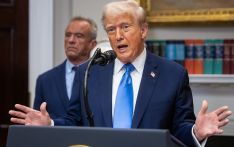 特朗普称“泰诺和自闭症有关联”，引发多国医学专家批驳