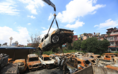 清理烧毁建筑废墟或需数月时间