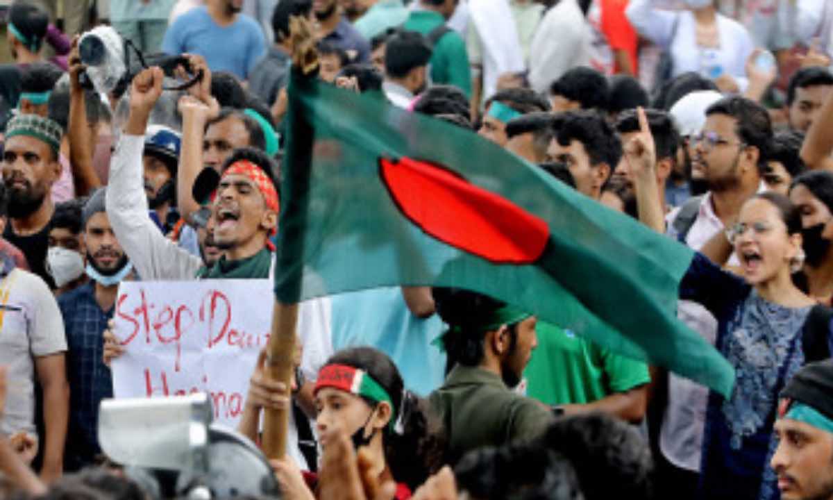 Bangladesh parties agree on reform referendum but split over timing