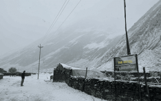 उत्तरी गोरखामा हिमपात, मनास्लु भ्रमणमा गएका पर्यटक प्रभावित