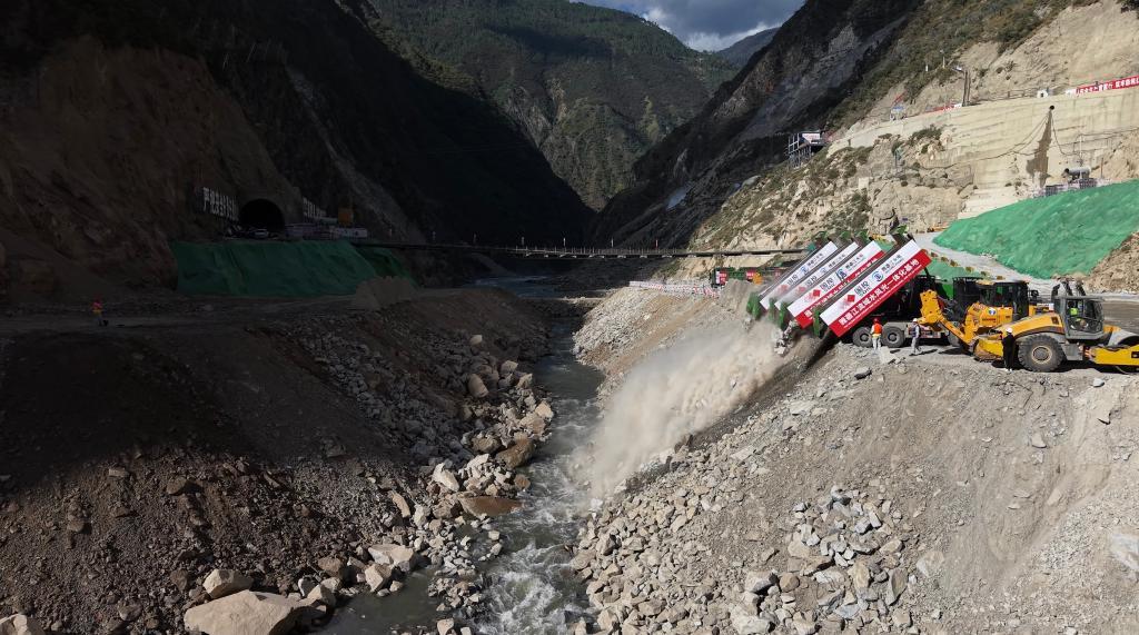 128db30fb5bdc80543b9a8f6cd3ae7ed