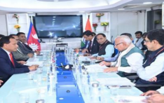 尼能源部长库尔曼·吉辛与印电力部长举行会谈 深化能源合作