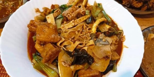 一“拌”解乡愁 西班牙华侨夫妇让麻辣拌香飘马德里