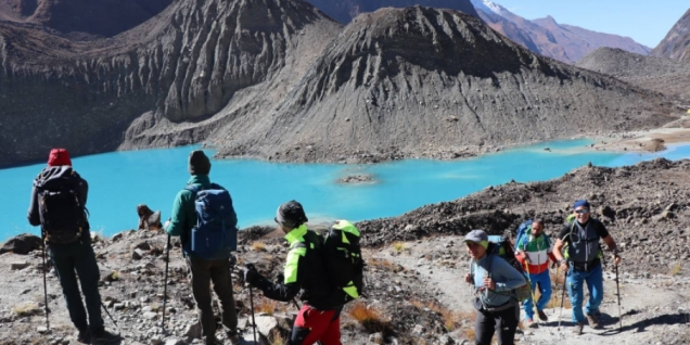 游客数量接近疫情前水平：尼泊尔10月接待国际游客128,443人次