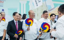 韩国华商袁国栋：弃医从商的华社创办人