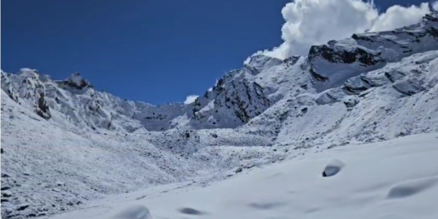 尼泊尔发生雪崩致7死4伤 救援因通讯与地形受阻