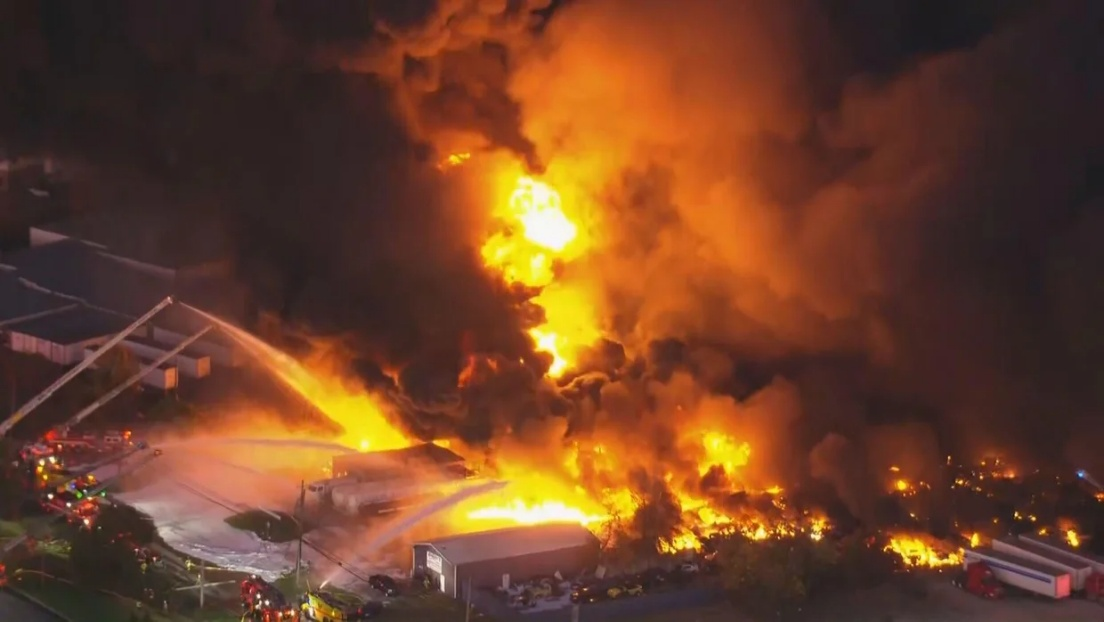 b1dd8b2c1371e9bde493ce25bbfed121u1