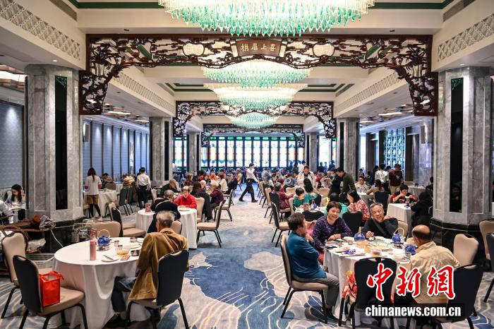 b6c457553faf4b27af7d8a2811616c01 (1)