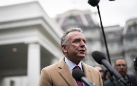 “包含28点内容”，美媒爆：美政府私下与俄“秘密磋商”，起草结束俄乌冲突新方案