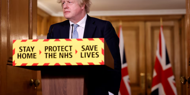 英国前首相约翰逊应对新冠疫情的措施“混乱不堪”，导致更多人死亡