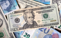 美元或将创四个月来最大单周跌幅，美联储的政策走向备受关注