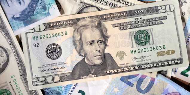 美元或将创四个月来最大单周跌幅，美联储的政策走向备受关注