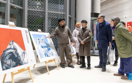 中塞数字艺术展探索时间、空间和文化遗产