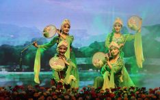  中尼建交70周年闭幕招待会 ; 秦腔《表花》