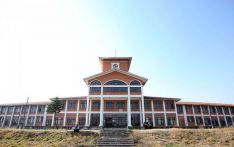 尼泊尔特里布万大学抗议升级 学生组织封锁校园与校方陷入僵持