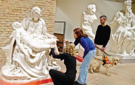 Italy innovates to open art to blind people