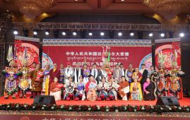 中国驻尼泊尔使馆举办2026藏历火马新年招待会 千余旅尼藏胞共庆佳节