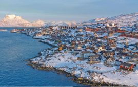 Danish military evacuates US submariner from Greenland